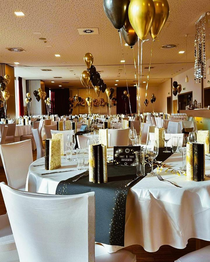 Lh Parkhotel Hluboka Nad Vltavou Congress & Wellness エクステリア 写真
